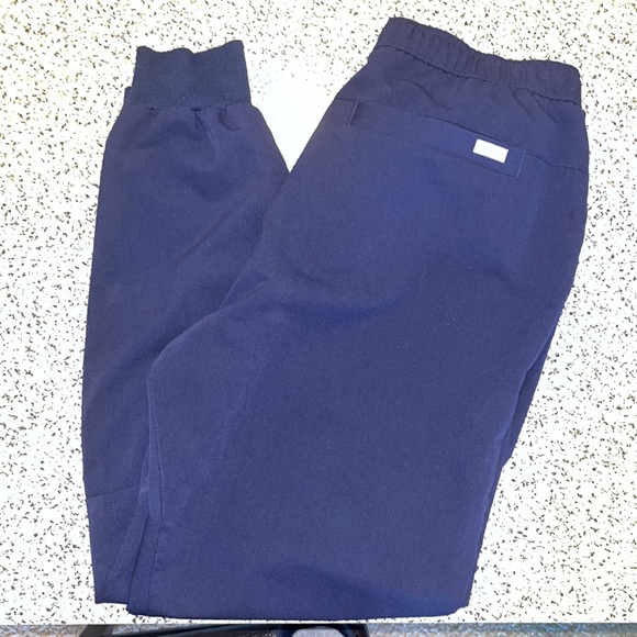 Mens figs jogger scrub bottoms. Navy. Large - Picture 2 of 2